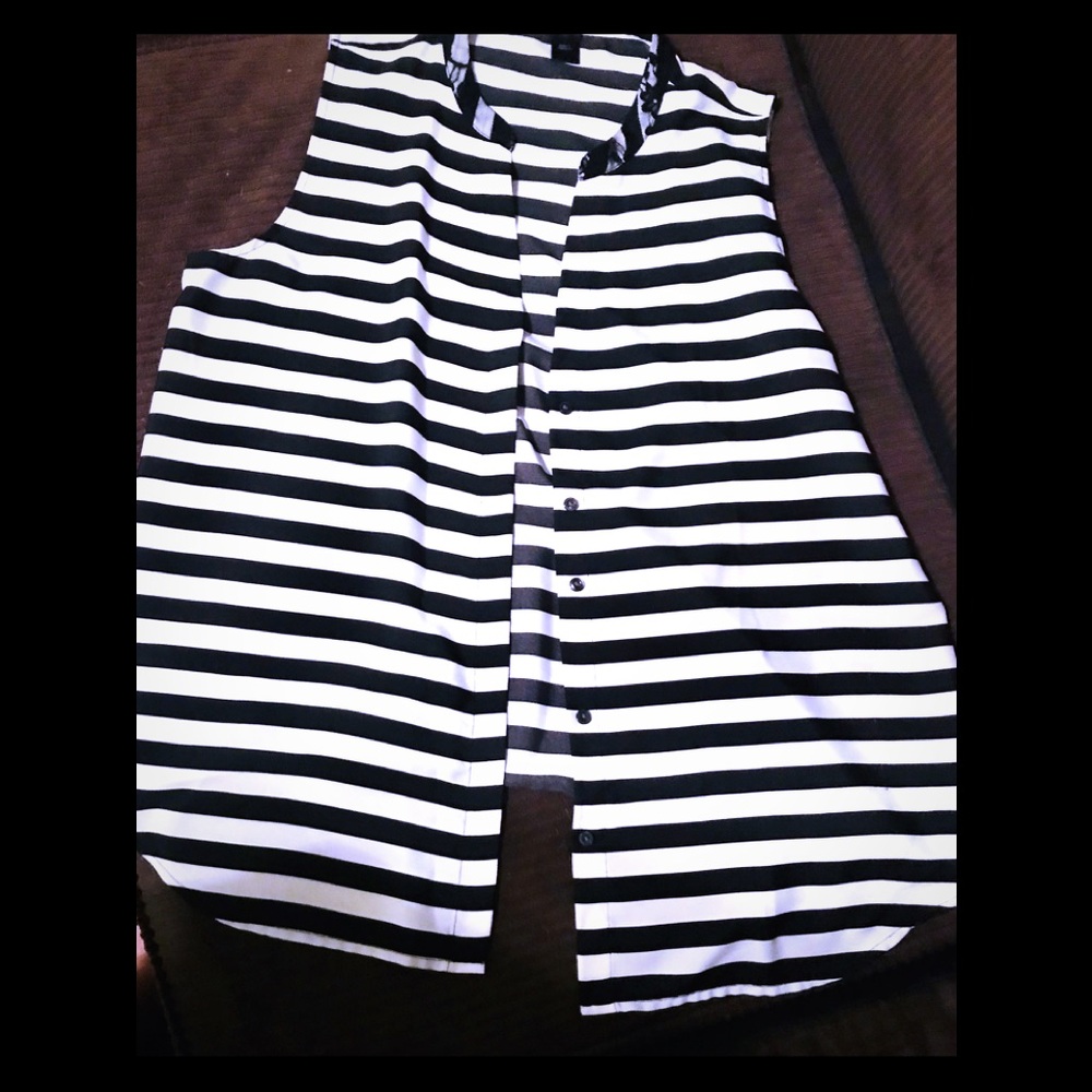 Ann Taylor Polyester Tank